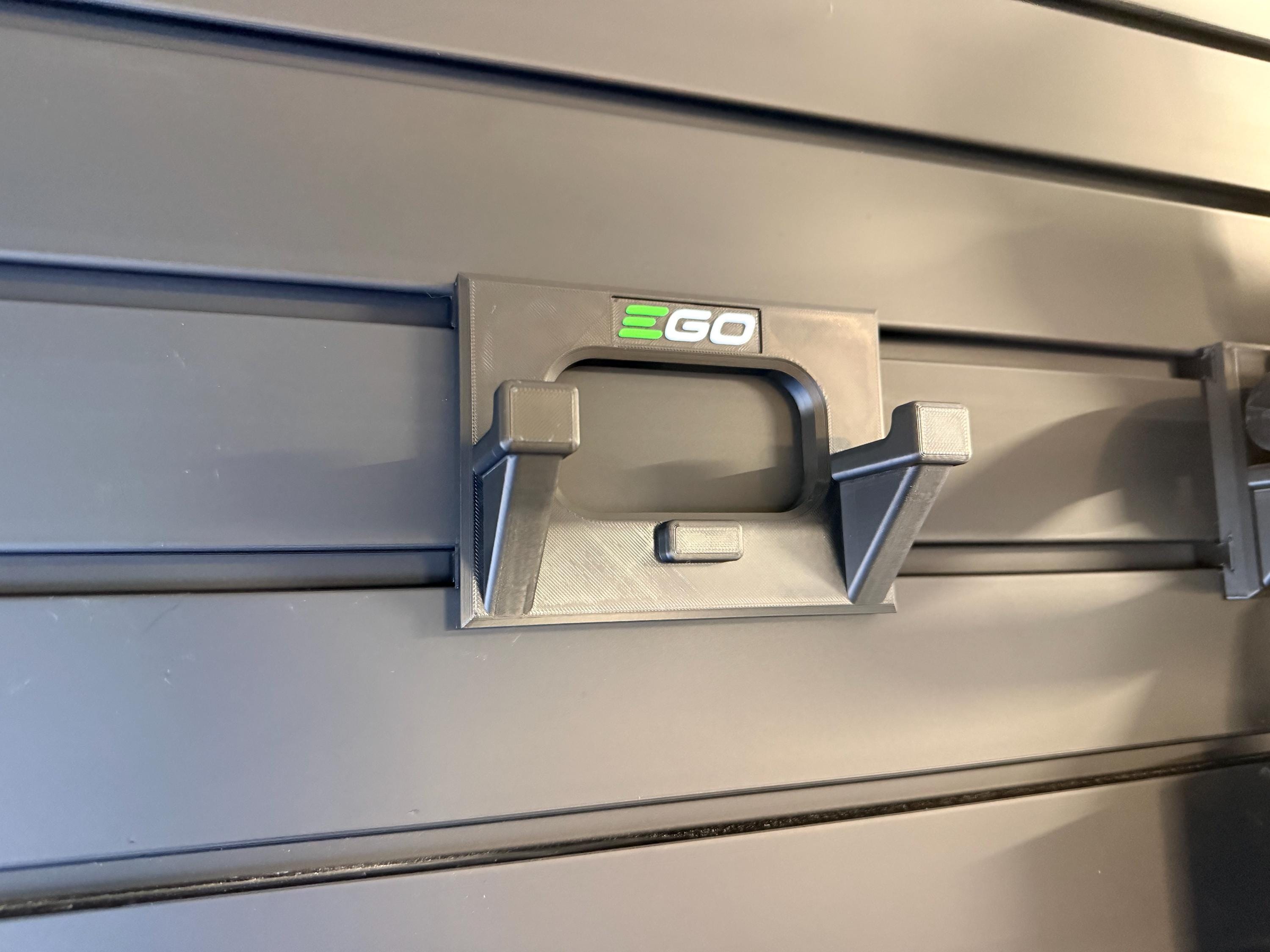 GearWall Mounting Bracket for EGO Hedge Trimmers