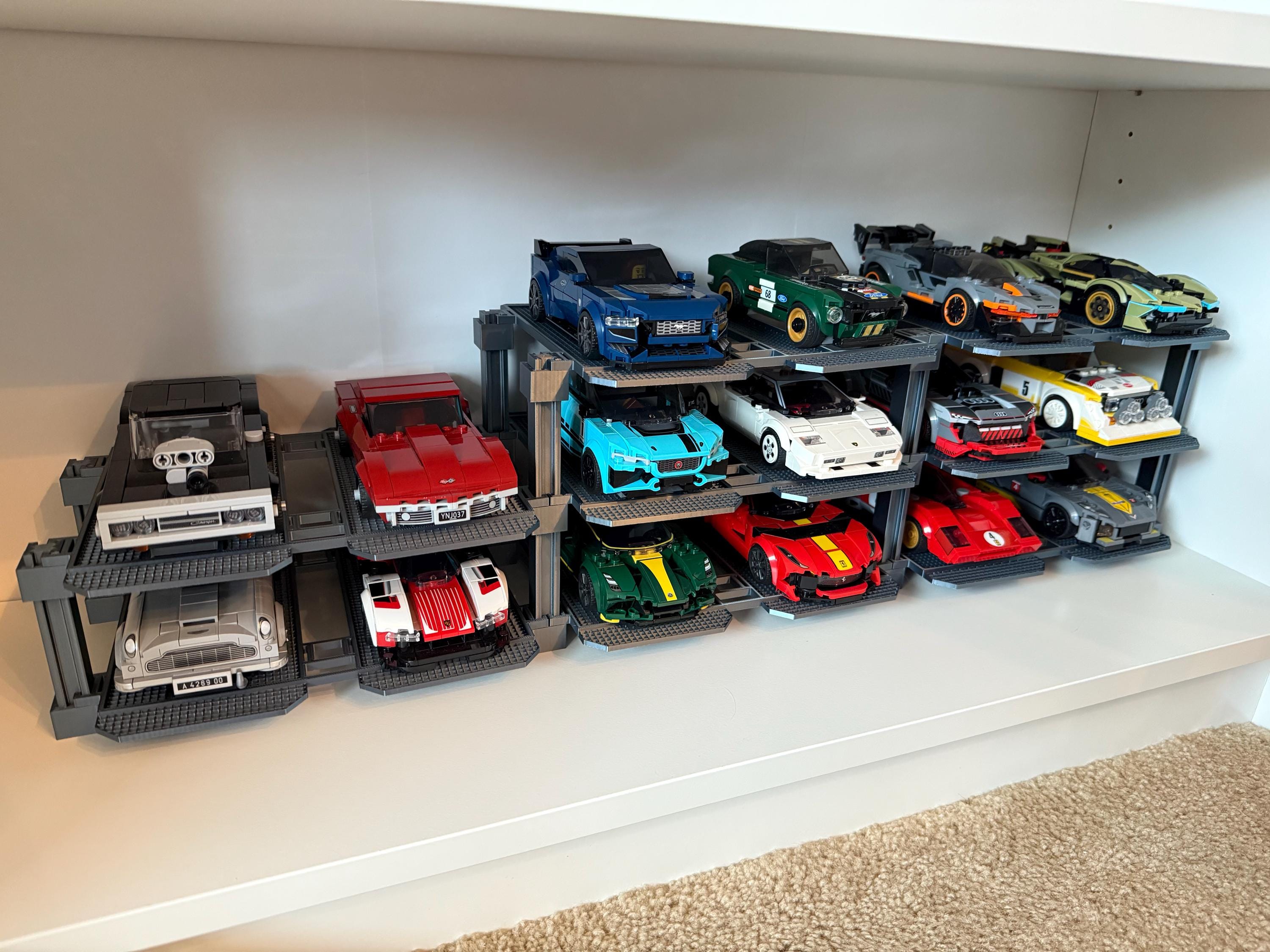 Modular Car Display System - Compatible with LEGO Speed Champions (6 & 8 stud Wide Models)