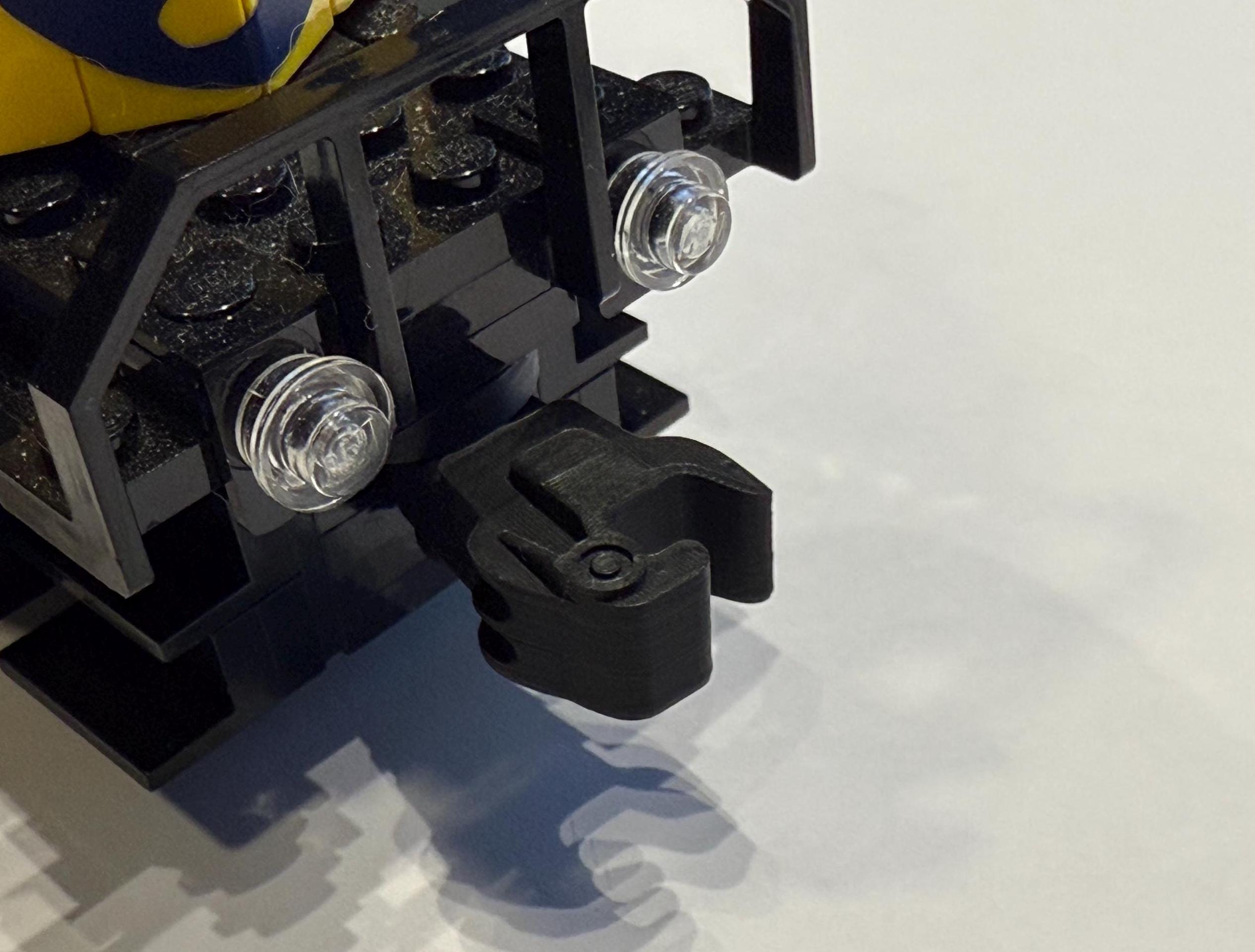 Improved Brick Train Knuckle Coupler - Pair - (Lego Compatible)