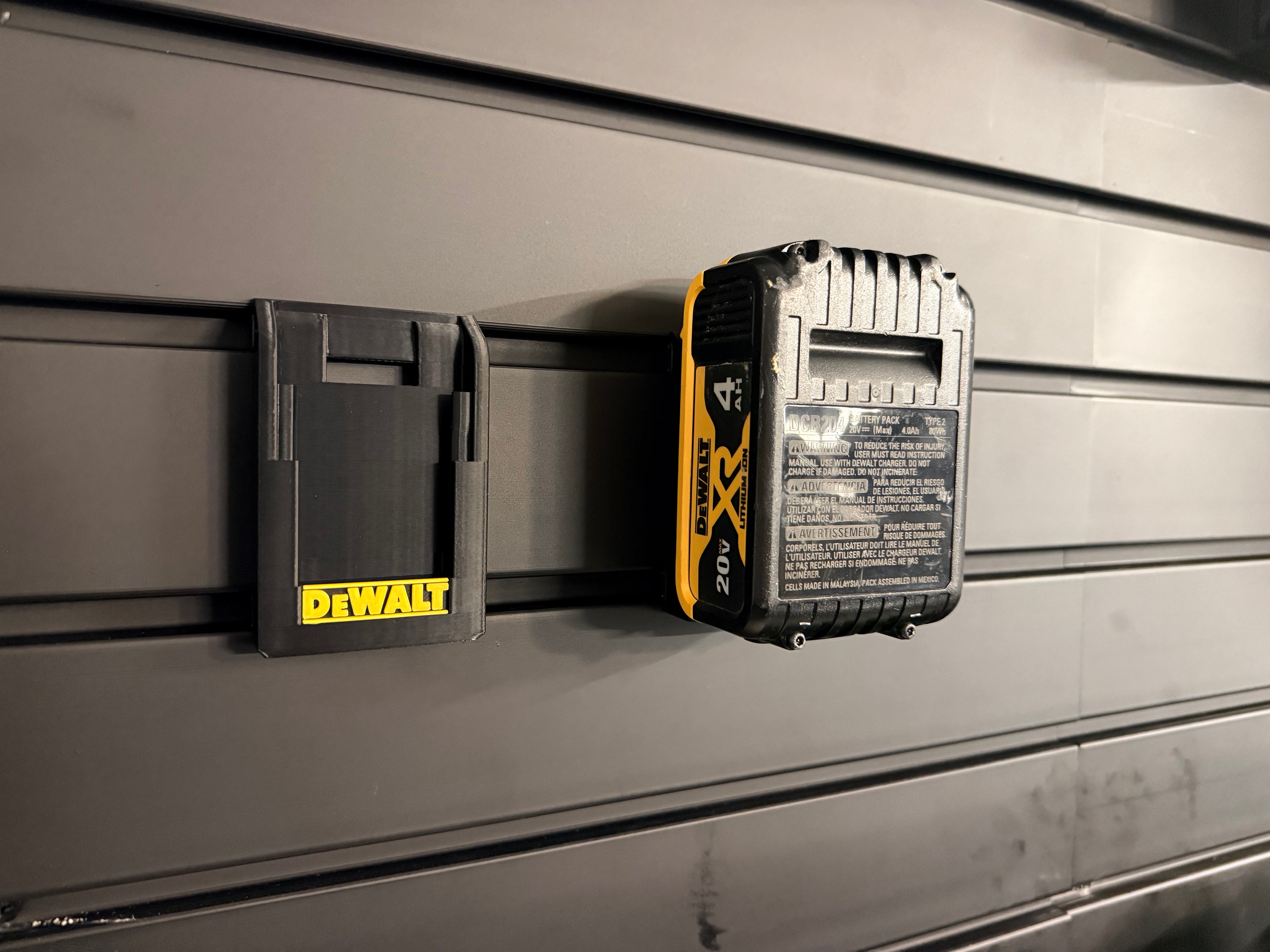 Battery Mounts for DeWalt 20V/60V MAX FlexVolt - Secure Storage for Slat Wall systems
